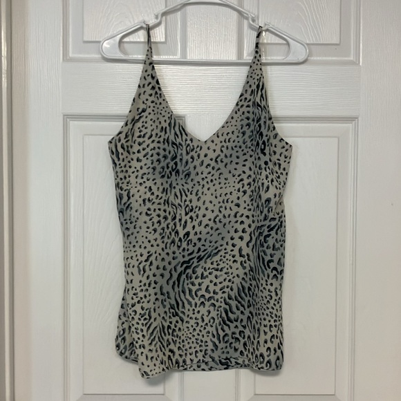 Shinestar Size XL Animal Print Top. Like new. - Picture 4 of 4